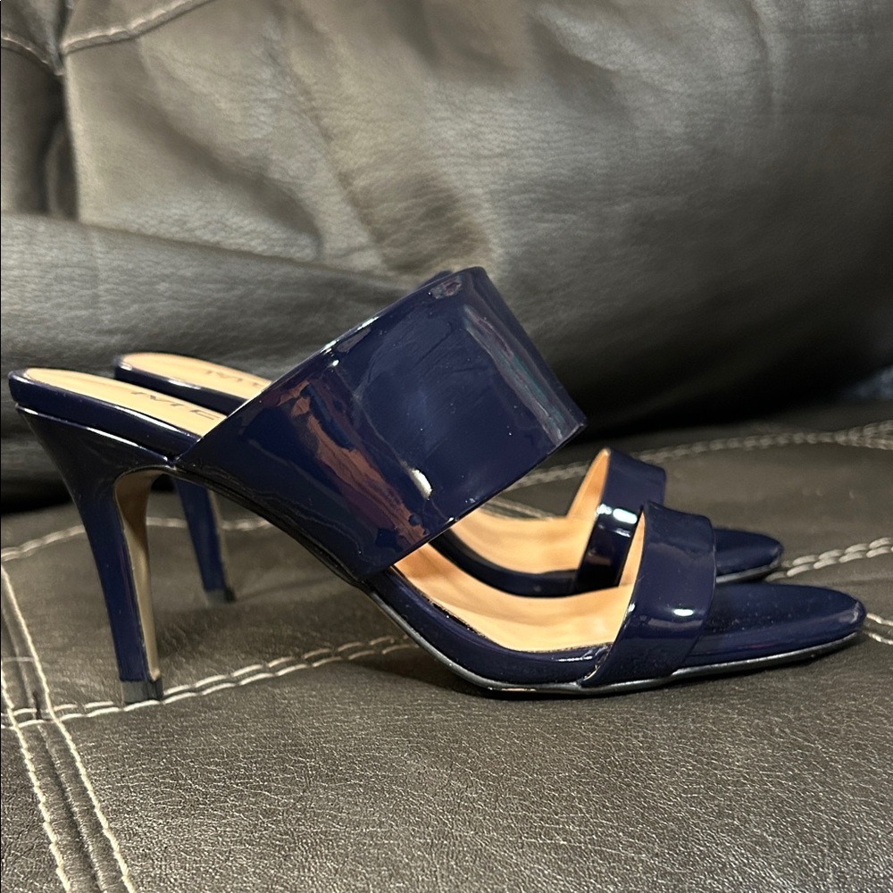 Chic Navy Blue Women's Heels